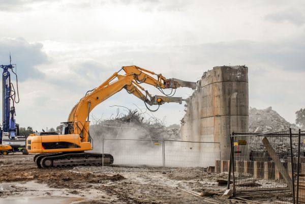 Silo Demolition in Oxnard