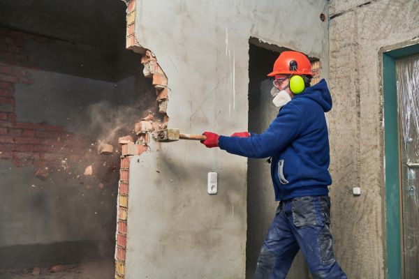 Concrete Wall Demolition in Oxnard